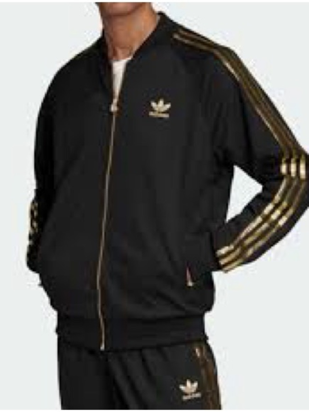 🔥🤗🫶🏽Y2K Bomber jacket light-weight zip up adidas Black Jacket w/Gold Stripe